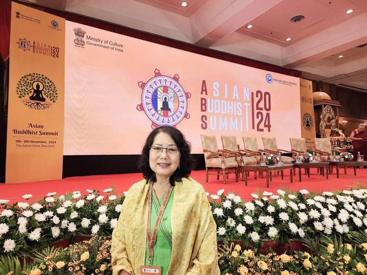Dr. Saw Htut Sandar 1