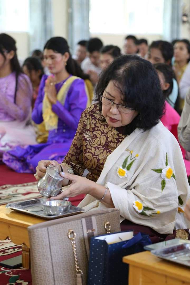 Dr. Saw Htut Sandar 1
