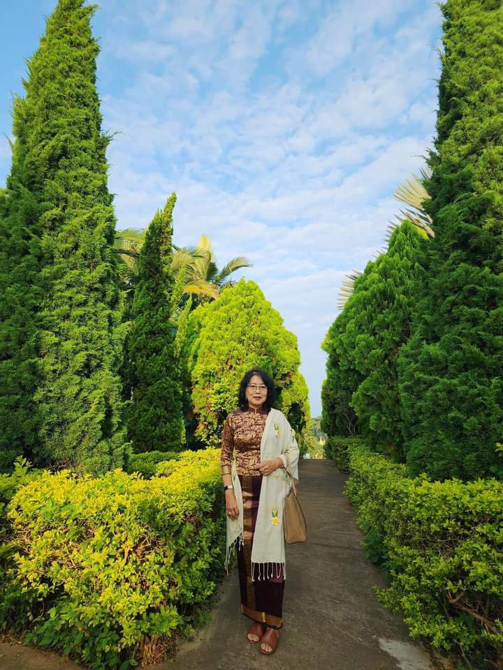 Dr. Saw Htut Sandar 3